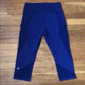 Lululemon blue crop leggings